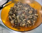 Une image de l'étape 15 de Sauté de porc aux champignons, tomates, oignons rouges et persil d'algues.