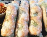A picture of step 7 of Fresh Spring Rolls with Grilled Chicken and Shrimp.