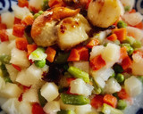 Foto del paso 3 de la receta: Vieiras a la plancha con verduras
