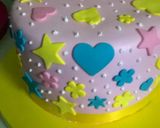 Foto del paso 2 de la receta: Tortas Soy Luna cumpleaños de gemelas