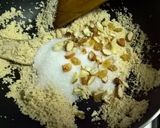 A picture of step 4 of Gulkand Sooji Halwa.