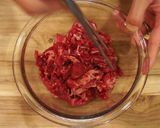 A picture of step 3 of Gluten-Free Beef Udon.