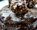 A picture of step 10 of Melody se Zyada Chocolaty Cake.