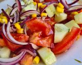 Une image de l'étape 2 de Salade de tomate 🍅.