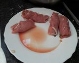 Foto del paso 4 de la receta: Rollitos de filete de lomo en salsa