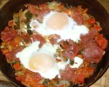 Foto del paso 8 de la receta: Magras con tomate, huevo y crudo