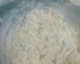 A picture of step 4 of Onion pakoda.