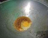 Foto langkah ke 3 dari resep Nasi Goreng Bumbu Kuning Pedas.