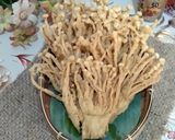 Foto langkah ke 6 dari resep Jamur Enoki Goreng Crispy.
