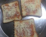 A picture of step 2 of Bread Pizza.