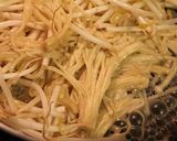 [吃菜] 豆芽菇菇炒黑木耳的食譜步驟2照片