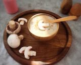 صورة لخطوة 3 من وصفة شوربة فطر غنيّة 🍄