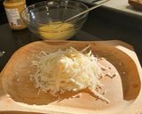 Foto del paso 1 de la receta: Welsh rarebit - tosta gratinada
