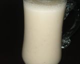 A picture of step 4 of Banana shake.