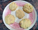 A picture of step 3 of Kerala special tea time snack - Parippu Vada.