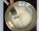 खोबऱ्याचे लाडू / Coconut ladoo / ओल्या नारळाचे लाडू - मराठी रेसिपी रेसिपी स्टेप 2 फोटो