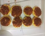 Foto langkah ke 7 dari resep Kue abon simpel 1 telur.