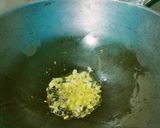 Foto langkah ke 3 dari resep Tumis Bayam Minyak Wijen.