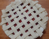 Foto del paso 15 de la receta: Tarta de frambuesas, fresas y manzana estilo americano