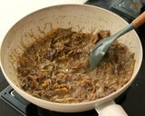 Foto langkah ke 4 dari resep Daging Iris Kecap Jahe Devina Hermawan.
