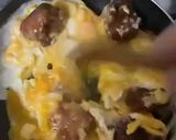 Foto del paso 2 de la receta: Huevos de campo con Longanizas
