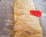 Foto del paso 6 de la receta: Hojaldre con queso de cabra, membrillo, jamón y semillas