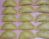 Foto langkah ke 5 dari resep 44. PASTEL KAMPUNG.