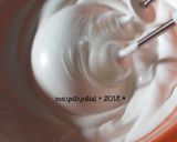Foto langkah ke 2 dari resep Marmer cake putih telur.