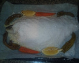 Foto del paso 2 de la receta: Lubina a la sal