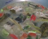 Foto langkah ke 4 dari resep Sop Ikan Gabus Asam Segar.
