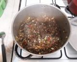 Foto del paso 2 de la receta: Empanadas de carnes facilisimas y para esta economía de guerra