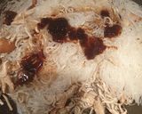 Foto del paso 3 de la receta: Vermicelli con gambas, gulas y setas shiitake