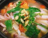 Hình bước làm 4 của món Lẩu Mực