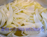 Foto del paso 2 de la receta: Salchichas caseras con vino