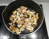 Foto del paso 3 de la receta: Tagliatella / Tallarines 🍝con tomate 🍅 y pollo empanado 🍗
