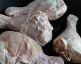 Foto del paso 2 de la receta: Pollo a la cerveza