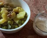 عکس مرحله 2 از دستور سالاد مرغ و ماست