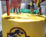 Foto del paso 8 de la receta: Torta de cumpleaños Dinosaurios (sin gluten)
