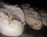 Foto del paso 3 de la receta: Pan caseritos con harina leudante y chicharrón