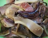 Foto langkah ke 1 dari resep Cumi Masak Hitam.