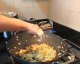 Foto langkah ke 5 dari resep Ayam Goreng mbok berek.