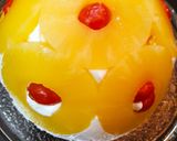 A picture of step 8 of Pineapple Dome Cake.