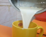 A picture of step 4 of Date shake without blender.