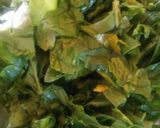 Foto del paso 1 de la receta: Ensalada de espinacas con vinagreta de coco