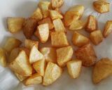 A picture of step 7 of Patatas Bravas.