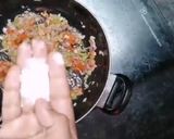 ஹோட்டல் ஸ்டைல் கொத்து புரோட்டா (Kothu parotta recipe in tamil) ரெசிபி ஸ்டேப் 3 புகைப்படம்