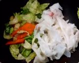 A picture of step 4 of Pad See Ew with Beef.