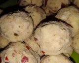 A picture of step 4 of Yam ball.