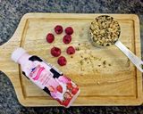 Foto langkah ke 1 dari resep Musli w/ fruity yoghurt.