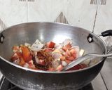 लसणाची कांदा टमाटा चटणी (lasanachi kanda tamatar chutney recipe in marathi) रेसिपी स्टेप 1 फोटो